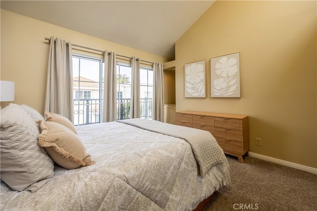 19341 Sawgrass Lane, Huntington Beach, CA 92648