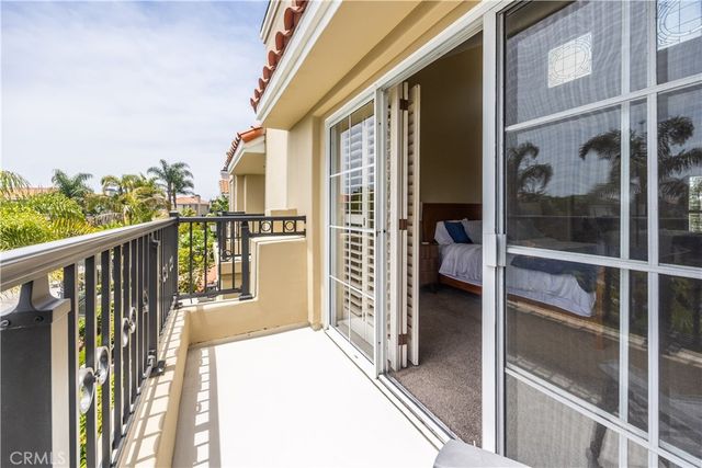 19341 Sawgrass Lane, Huntington Beach, CA 92648