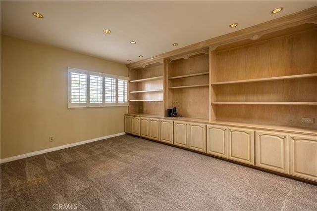 19341 Sawgrass Lane, Huntington Beach, CA 92648