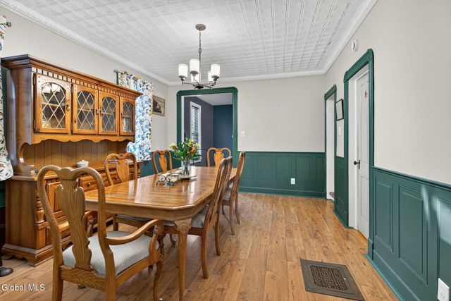 54 Vley Road, Scotia, NY 12302