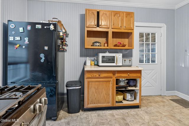 54 Vley Road, Scotia, NY 12302