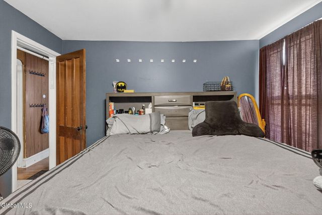 54 Vley Road, Scotia, NY 12302