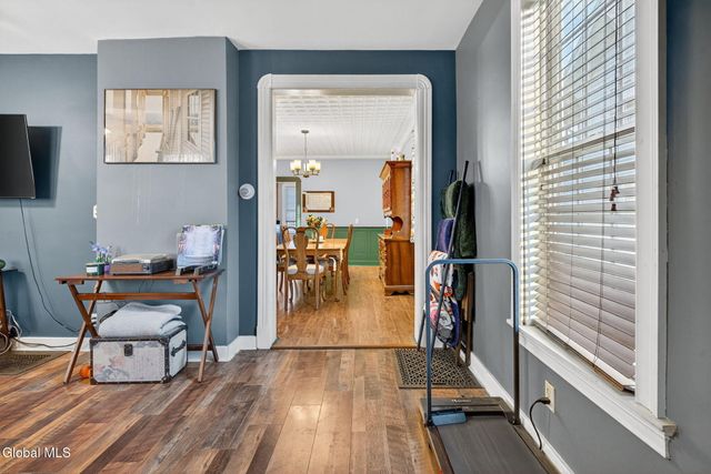 54 Vley Road, Scotia, NY 12302