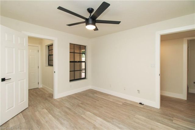 129 Forest Lakes BLVD 129, Naples, FL 34105
