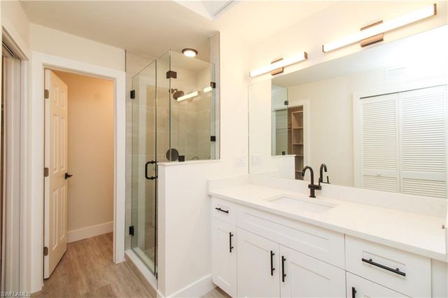 129 Forest Lakes BLVD 129, Naples, FL 34105