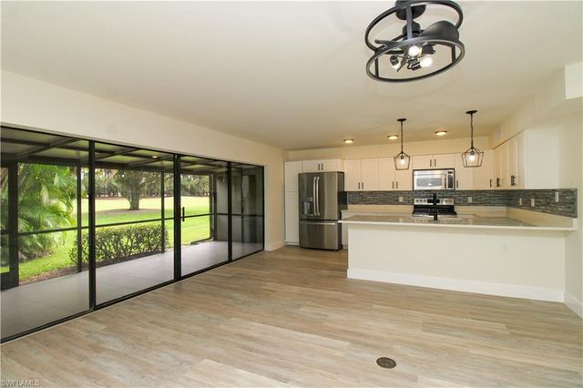 129 Forest Lakes BLVD 129, Naples, FL 34105