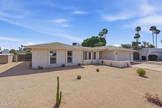 1915 E INGLEWOOD Street, Mesa, AZ 85203