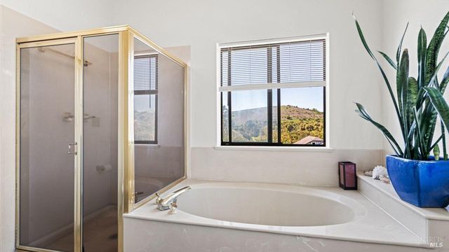 171 Ancheta Pl, Vallejo, CA 94591