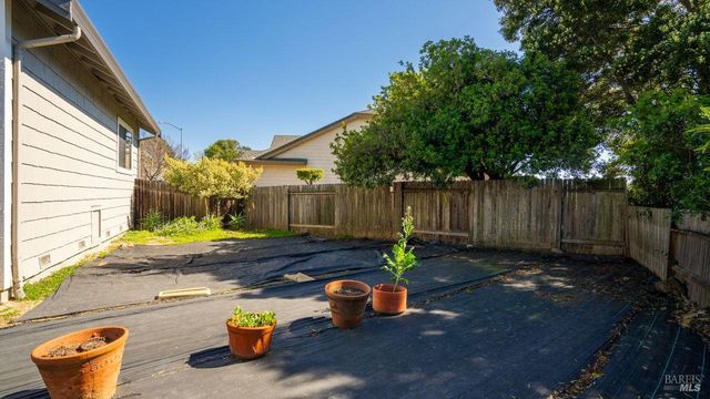 171 Ancheta Pl, Vallejo, CA 94591