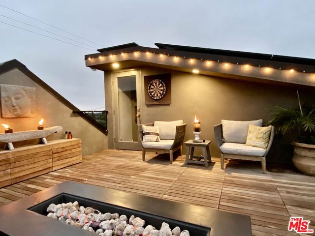2606 S Barrington Avenue, Los Angeles, CA 90064