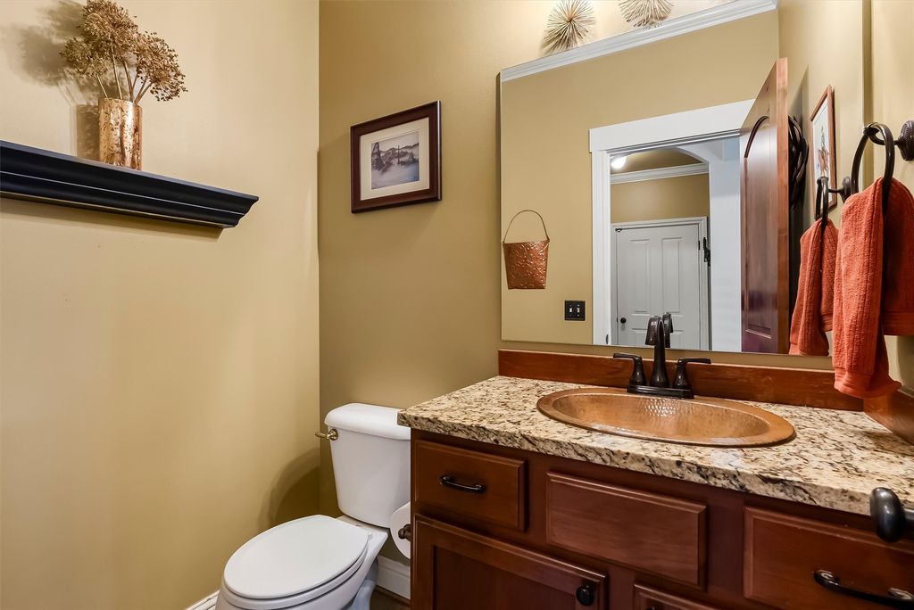 Image 14 of property listing at 5202 Dutton Court, Missoula, MT 59803