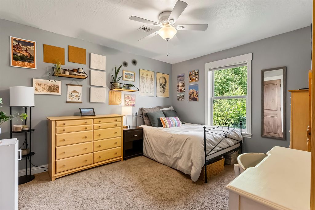Image 27 of property listing at 5202 Dutton Court, Missoula, MT 59803