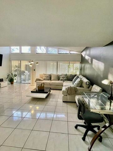 1453 White Pine Drive, Wellington, FL 33414