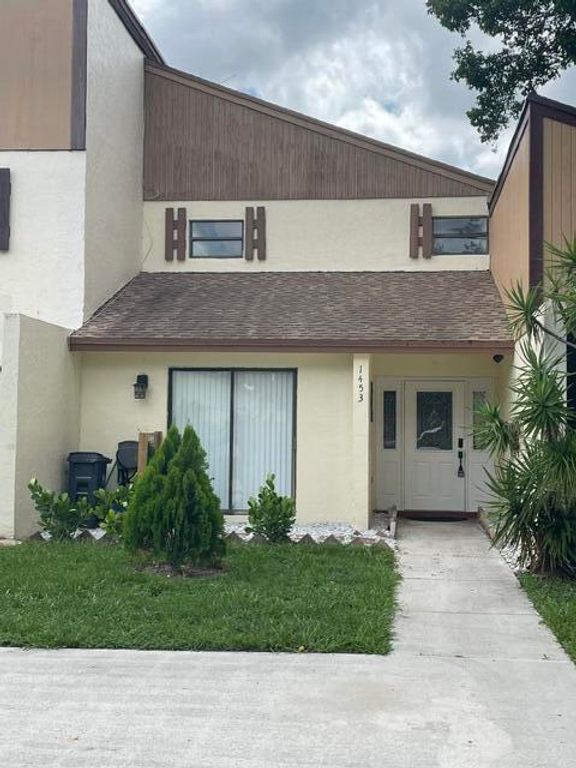 1453 White Pine Drive, Wellington, FL 33414