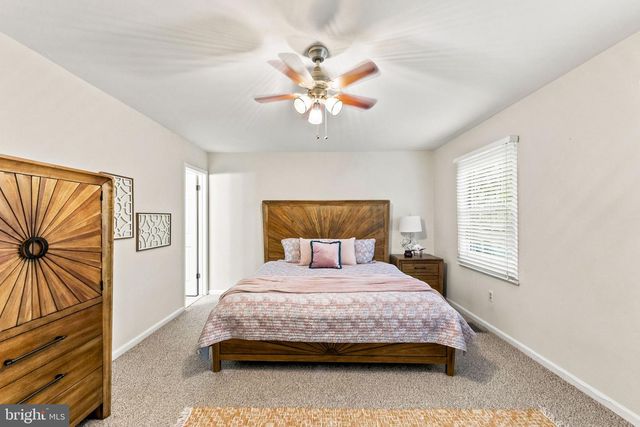 43 FAIR ACRES CT, Princeton, NJ 08540