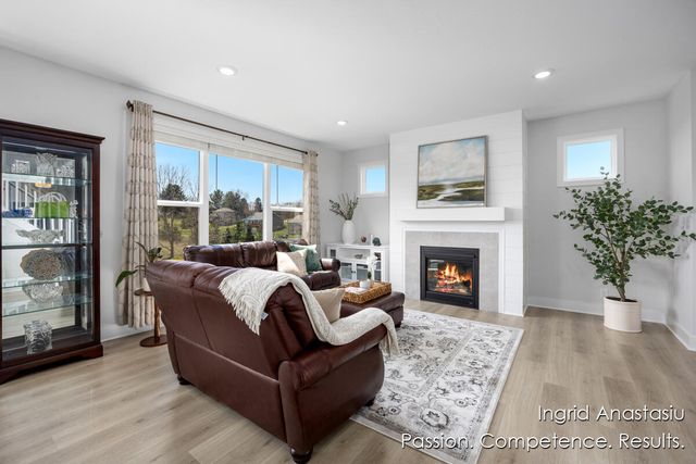 6830 Golden View Drive Se, Cascade Twp, MI 49512