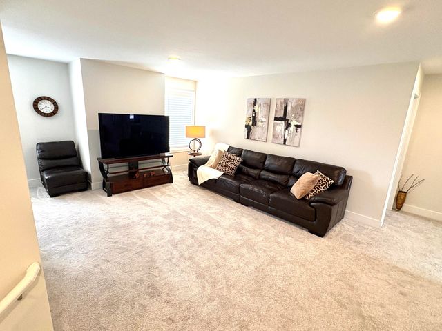 6830 Golden View Drive Se, Cascade Twp, MI 49512