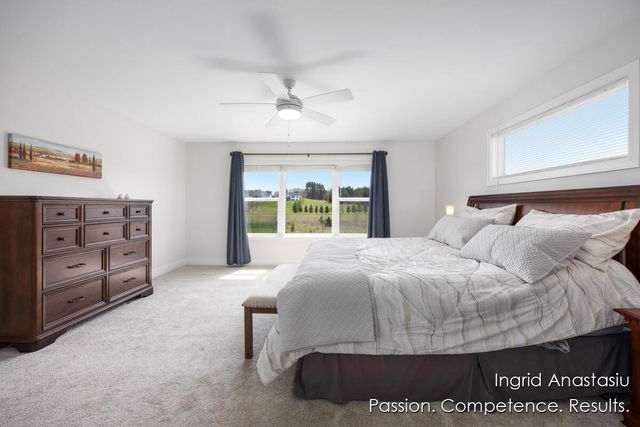 6830 Golden View Drive Se, Cascade Twp, MI 49512