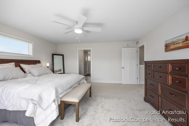 6830 Golden View Drive Se, Cascade Twp, MI 49512