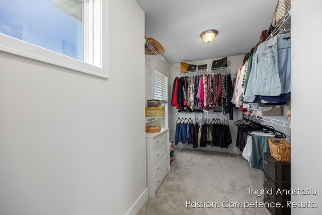 6830 Golden View Drive Se, Cascade Twp, MI 49512