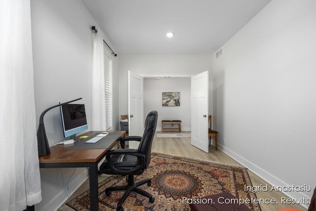 6830 Golden View Drive Se, Cascade Twp, MI 49512