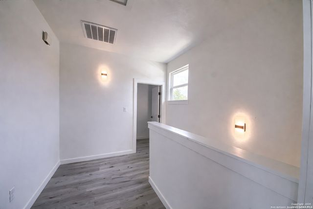 2066 DRY CREEK, Canyon Lake, TX 78133