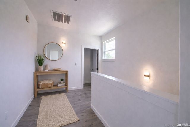 2066 DRY CREEK, Canyon Lake, TX 78133