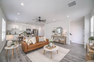 2066 DRY CREEK, Canyon Lake, TX 78133