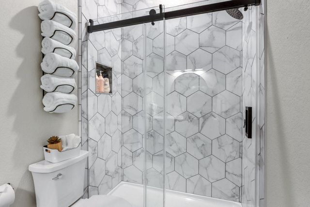 106 Chapparal CIR, Wimberley, TX 78676