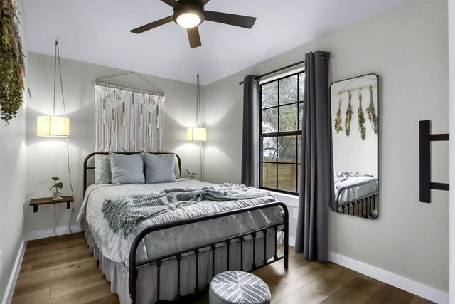 106 Chapparal CIR, Wimberley, TX 78676