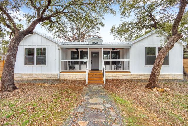 106 Chapparal CIR, Wimberley, TX 78676