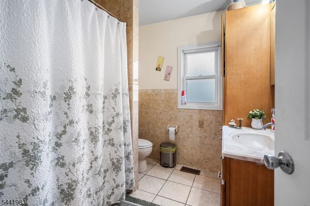 152 Jasper St, Paterson City, NJ 07522