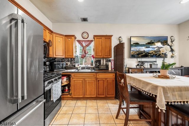 152 Jasper St, Paterson City, NJ 07522