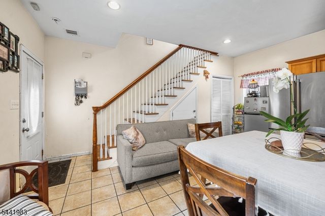 152 Jasper St, Paterson City, NJ 07522