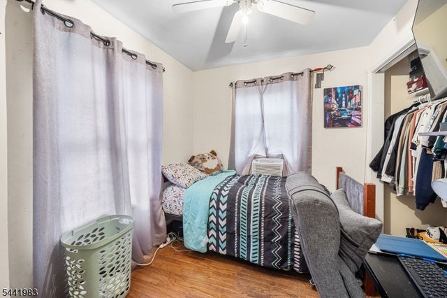 152 Jasper St, Paterson City, NJ 07522