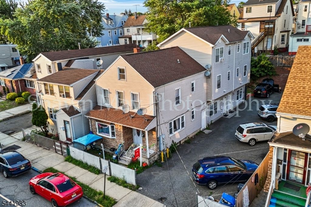 152 Jasper St, Paterson City, NJ 07522