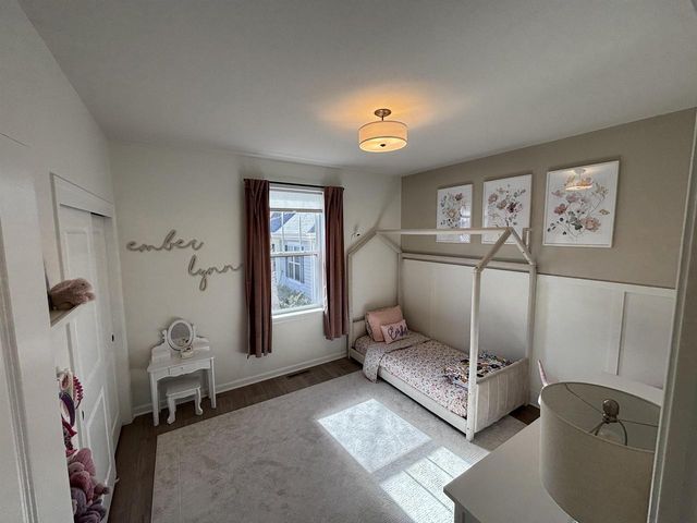 615 LAMBERT DRIVE, Slinger, WI 53086