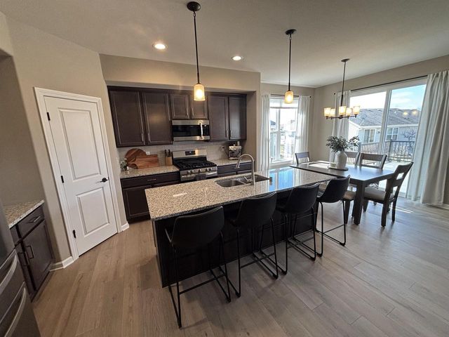 615 LAMBERT DRIVE, Slinger, WI 53086