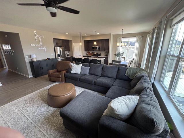 615 LAMBERT DRIVE, Slinger, WI 53086