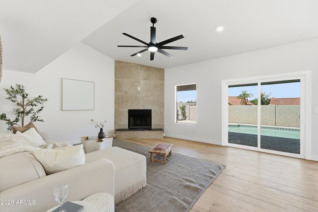 858 N SAINT ELENA Street, Gilbert, AZ 85234