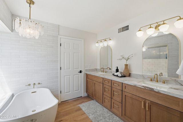 858 N SAINT ELENA Street, Gilbert, AZ 85234