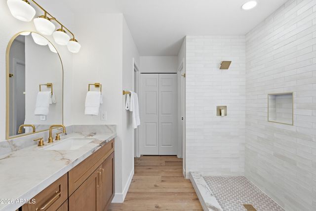 858 N SAINT ELENA Street, Gilbert, AZ 85234