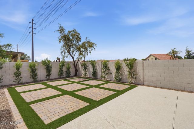 858 N SAINT ELENA Street, Gilbert, AZ 85234