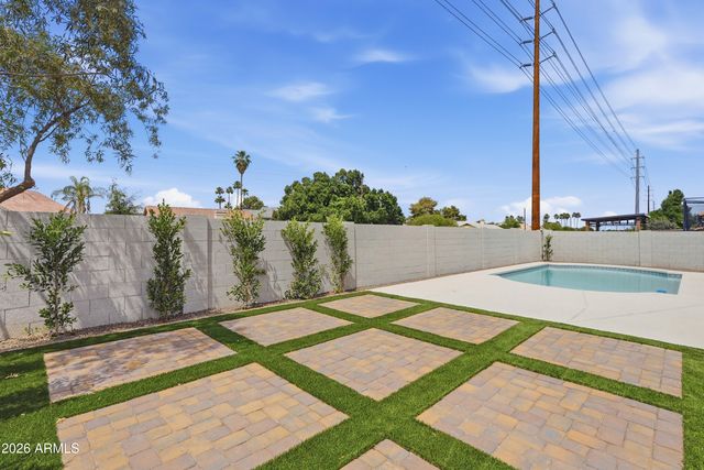 858 N SAINT ELENA Street, Gilbert, AZ 85234