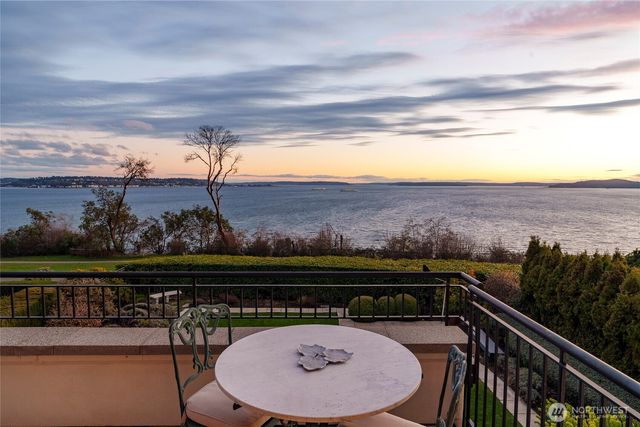 1640 Magnolia Boulevard W, Seattle, WA 98199