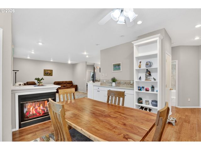 11413 PENNYS Way, Oregon City, OR 97045