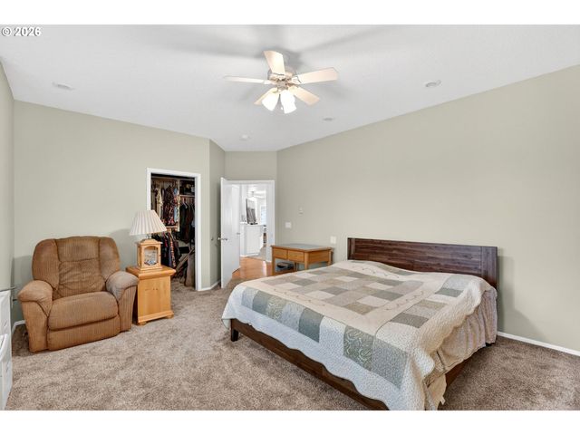 11413 PENNYS Way, Oregon City, OR 97045