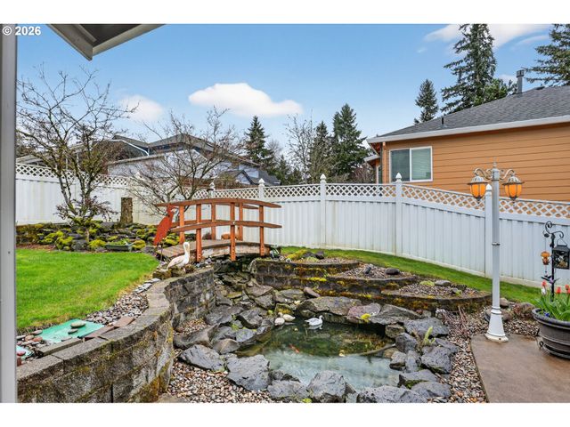 11413 PENNYS Way, Oregon City, OR 97045