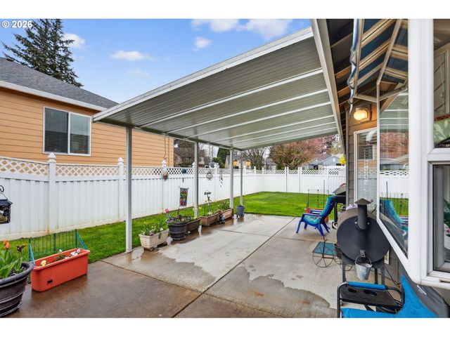 11413 PENNYS Way, Oregon City, OR 97045