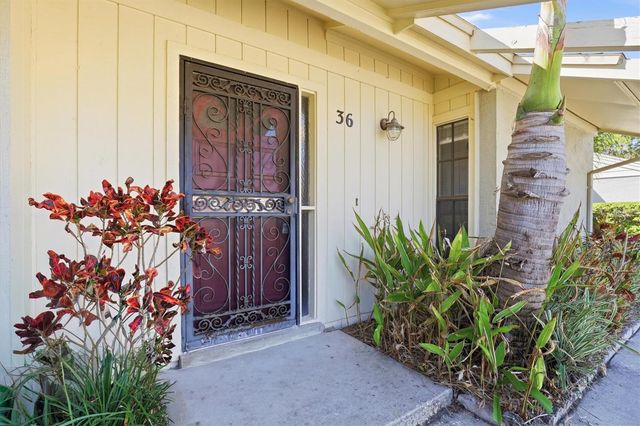 36 WINDRUSH BAY DRIVE 36, Tarpon Springs, FL 34689